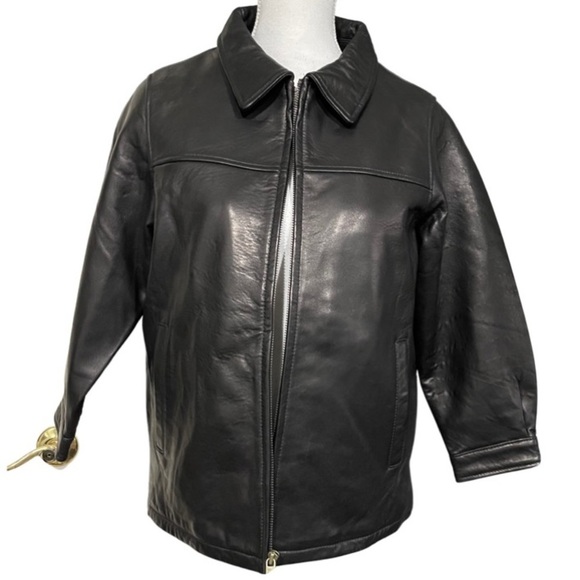 Classic Black Leather Jacket - Picture 1 of 13